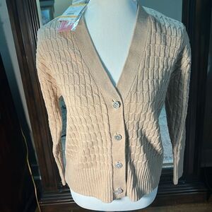NWT Beautiful ANNE KLein Cardigan SWEATER XS. WT219